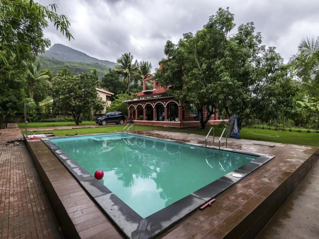 Red House 3Bhk Villa Karjat Exterior photo